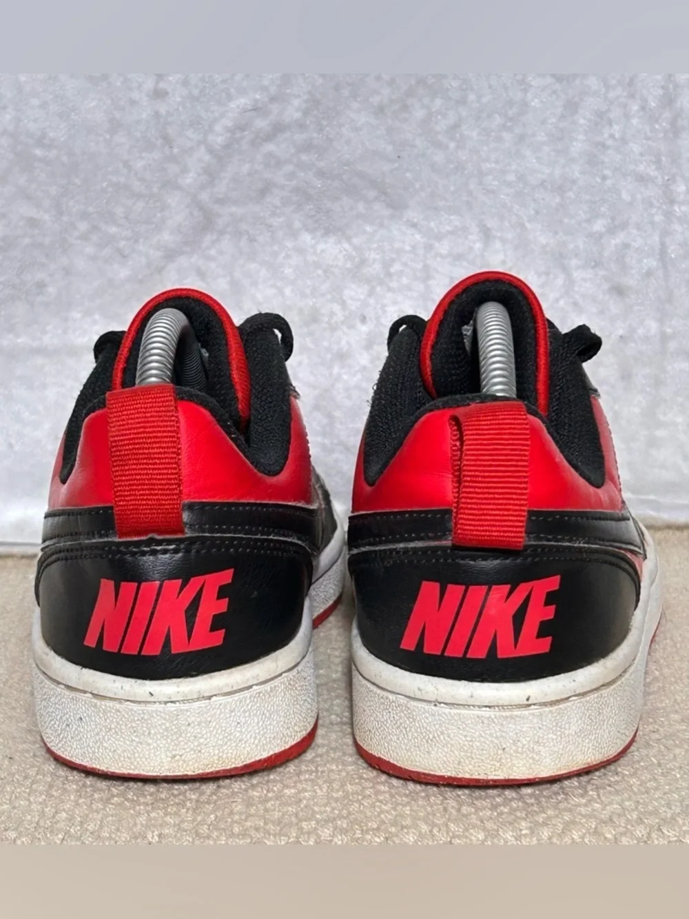 Nike Big Kids Court Borough Low 2 Red/Blk Leather Athletic Sneakers Shoes SZ 4Y